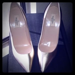 Valentino Garavani Gold Heels